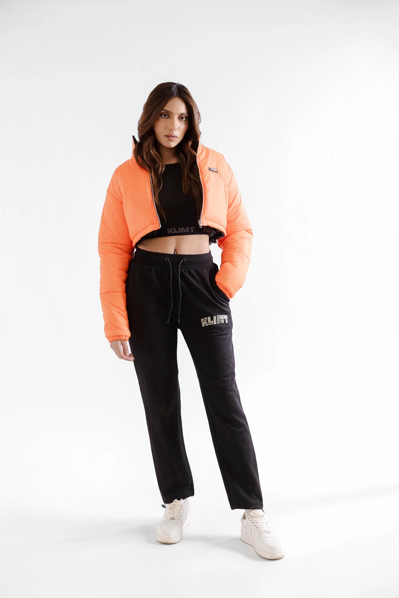 Cropped Puffer Jacket - 2 Colours - Image 9