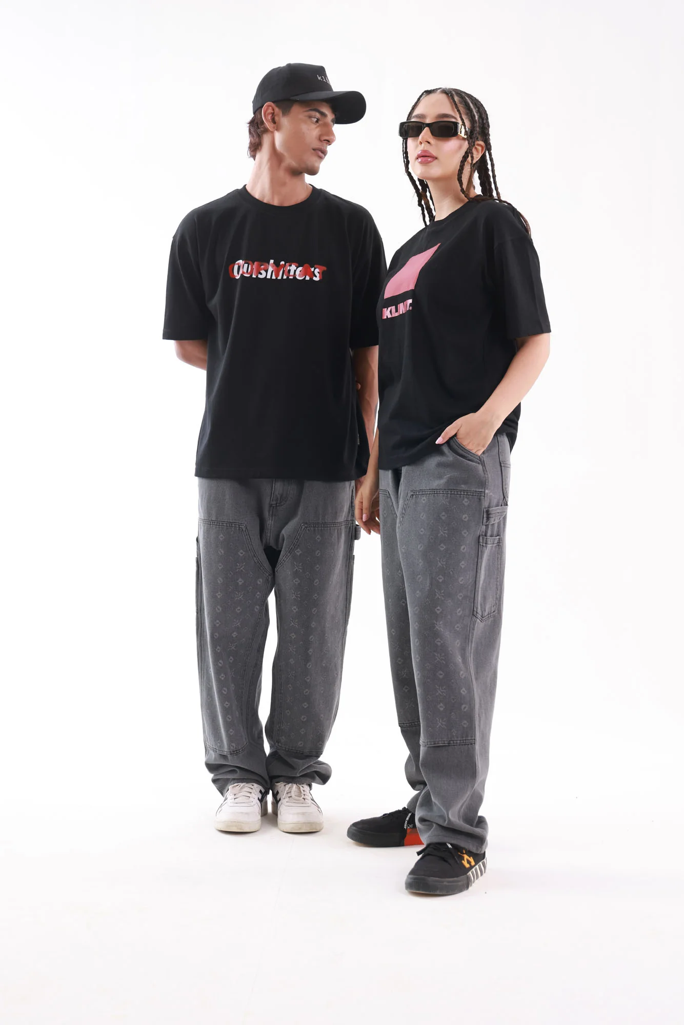 Double Knee Engraved Denim Jeans - Image 7