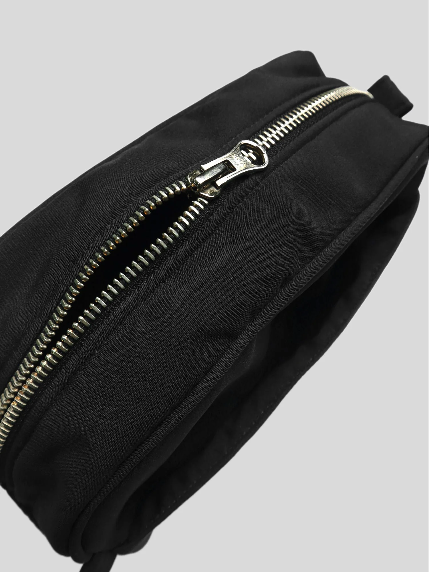 Toiletries Bag - Image 9